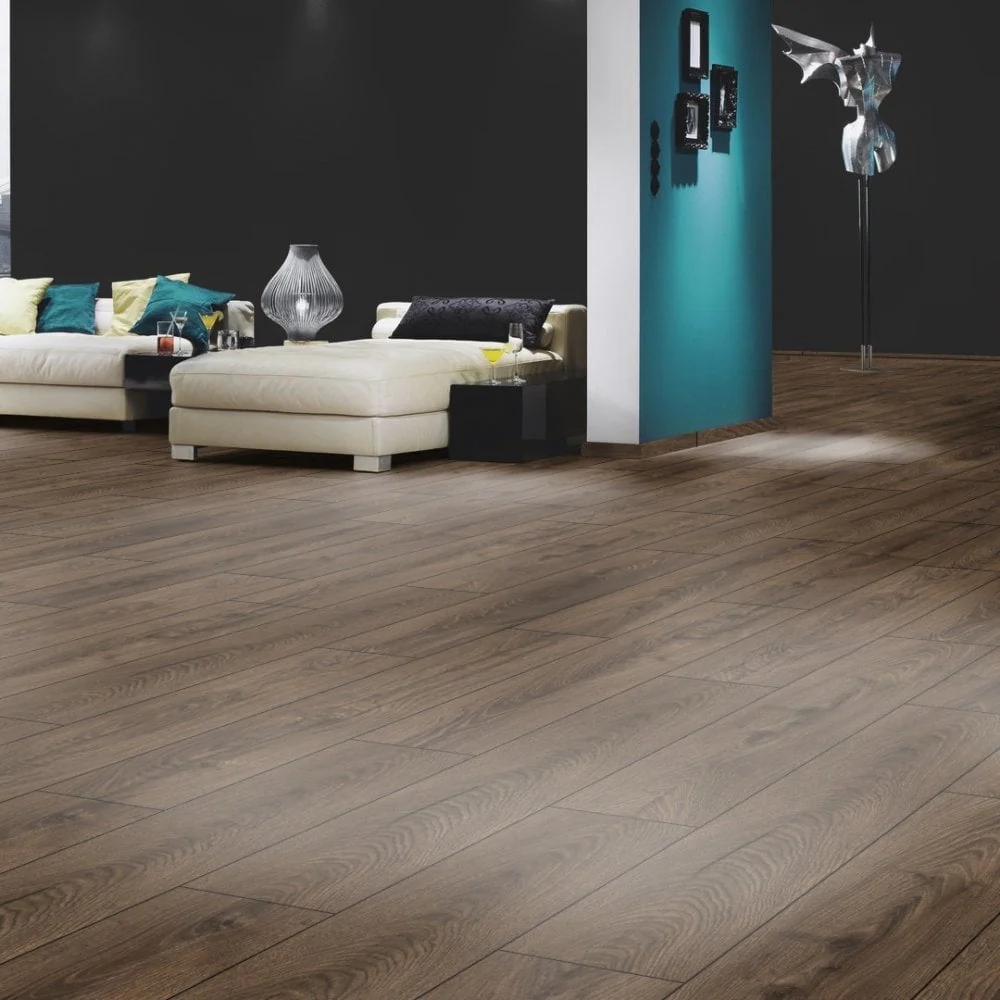 Espresso Carpenter Oak - Atlantic 10mm Handscraped Moisture Resistant Laminate Flooring - Image 4
