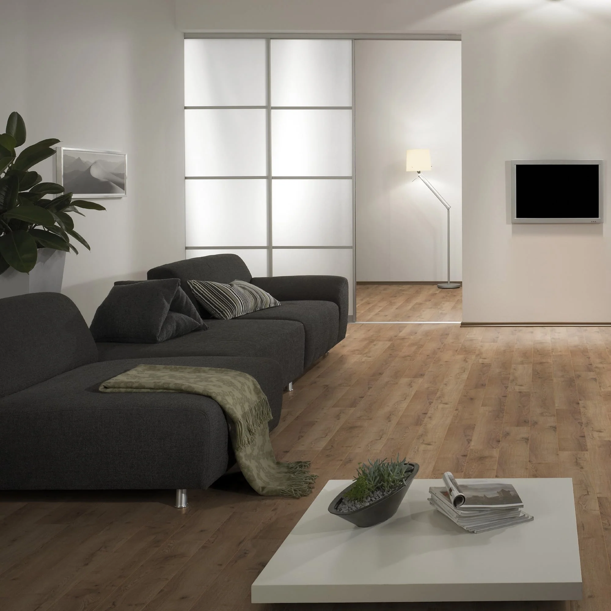 Dezent Oak - Amazone 10mm Laminate Flooring - Image 9