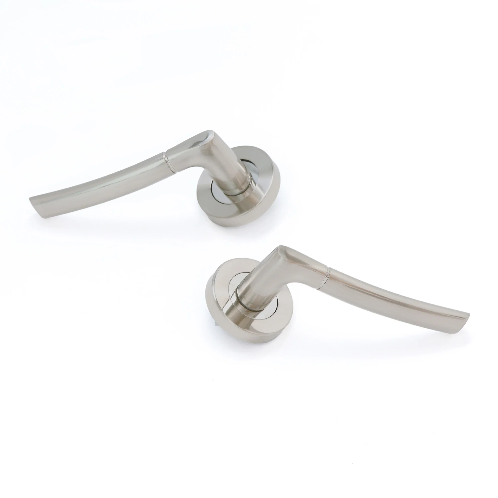 Lifestyle Alcor Lever on Round Rose Handle Set - Satin Nickel - Image 3