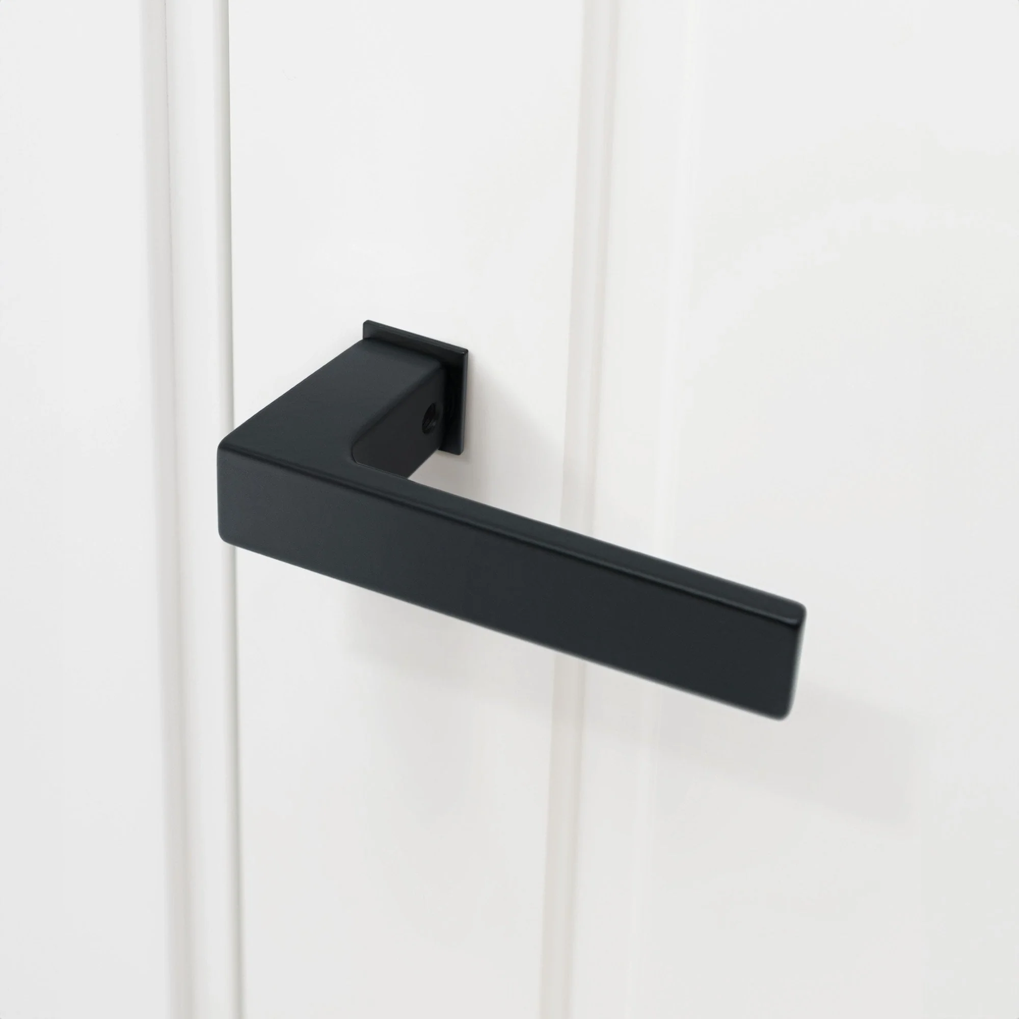 Studio Industrial Square Rose Lever Door Handle Set - Matt Black - Image 3