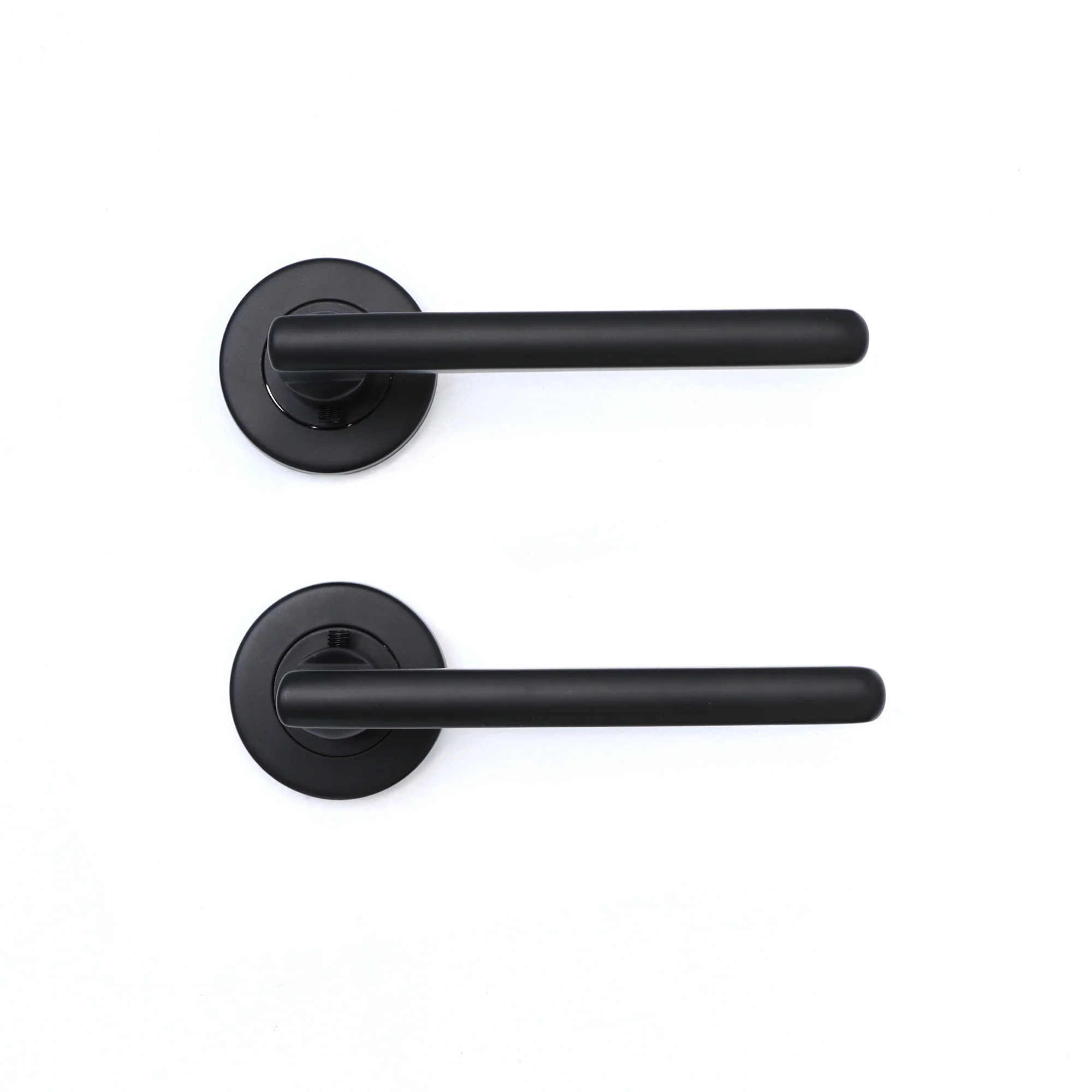 Superior Luna Lever on Round Rose Bathroom Handle Set - Matt Black - Image 2