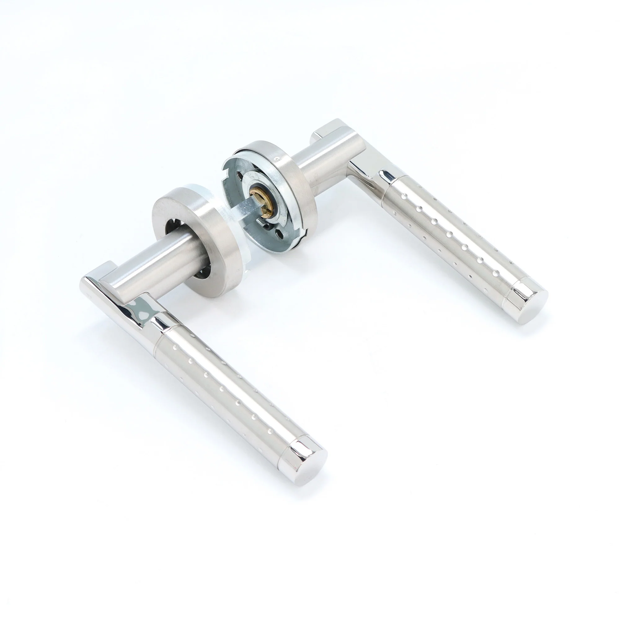 Superior Proxima Lever on Round Rose Handle Set - Polished Stainless Steel - Image 2