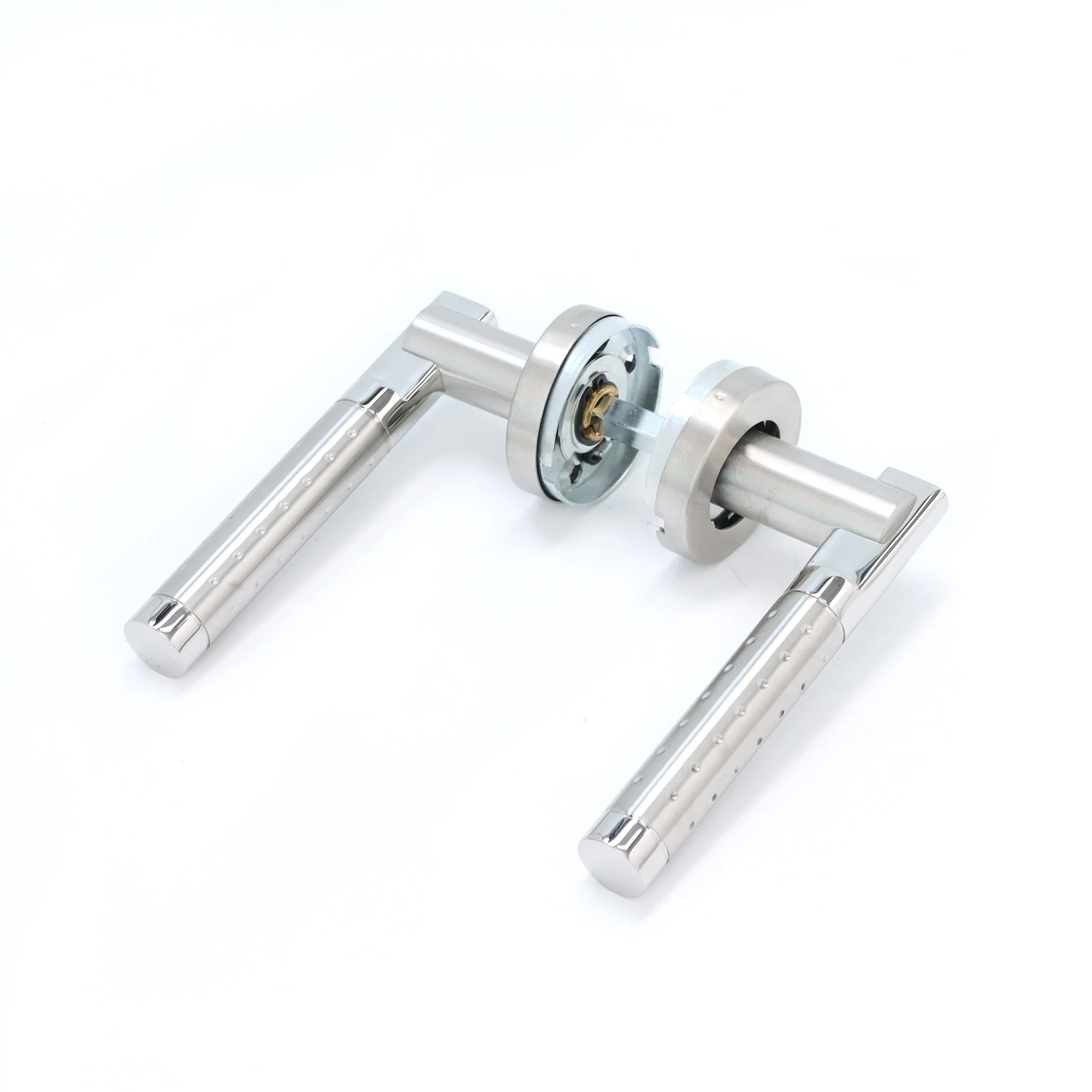 Superior Proxima Lever on Round Rose Handle Set - Polished Stainless Steel - Image 3