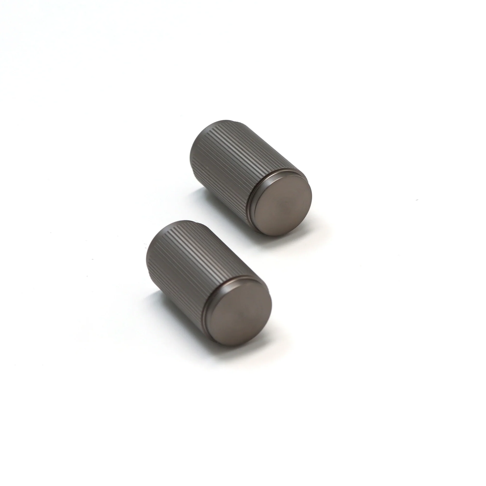 Fluted Large Round Cabinet Door Knob - Gun Metal - Image 3