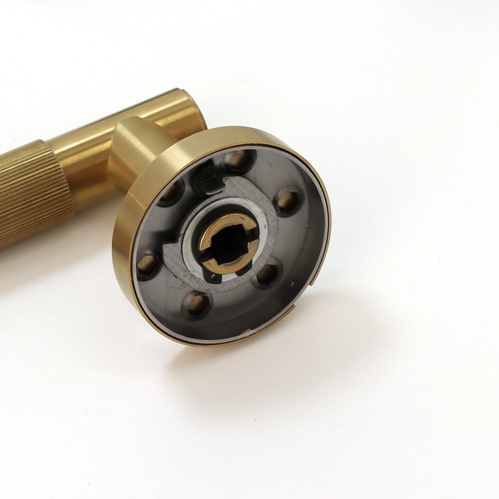 Fluted Lever on Round Rose Door Handle Set - Satin Gold - Image 4