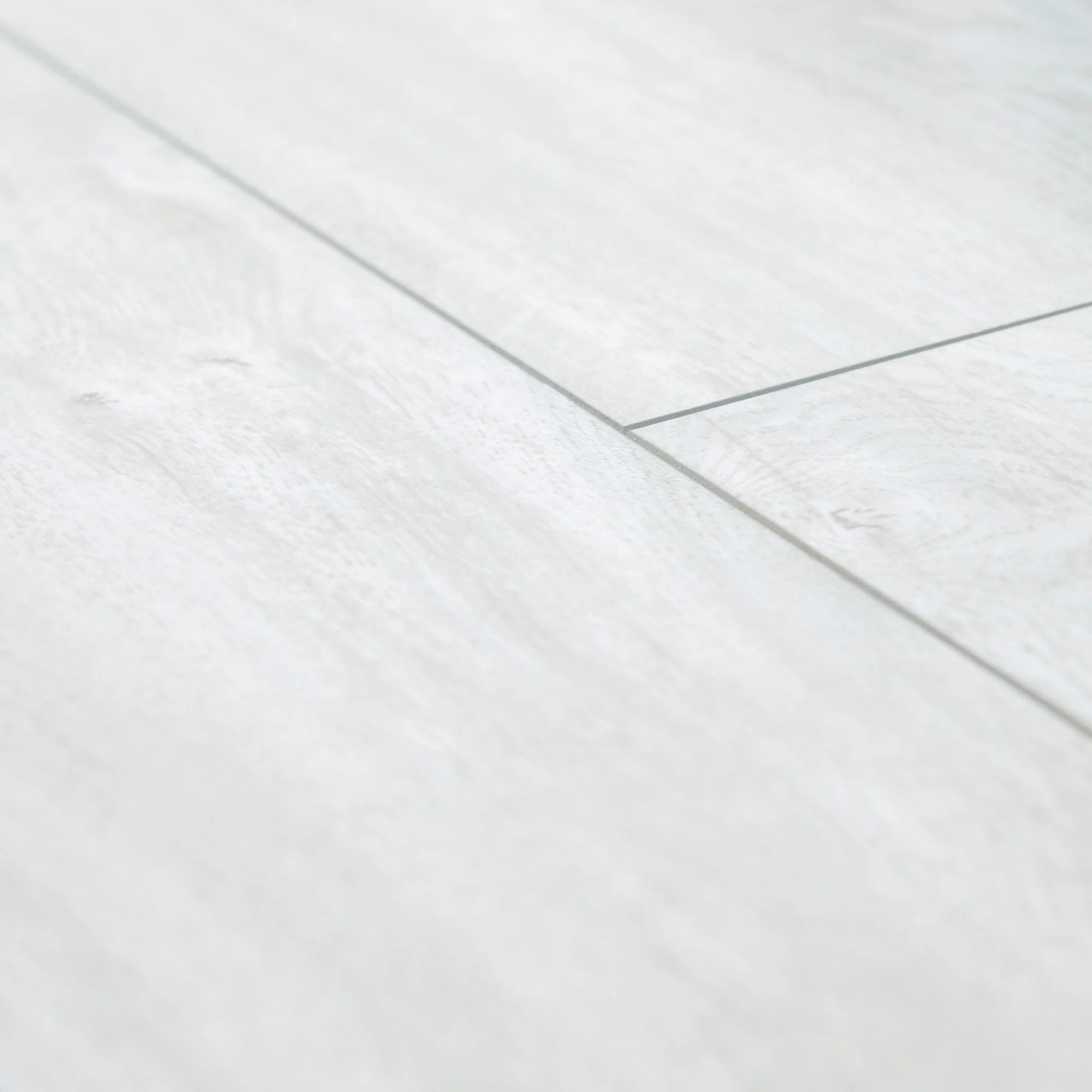 County Oak - Lustre 8mm High Gloss Laminate Flooring - Image 3