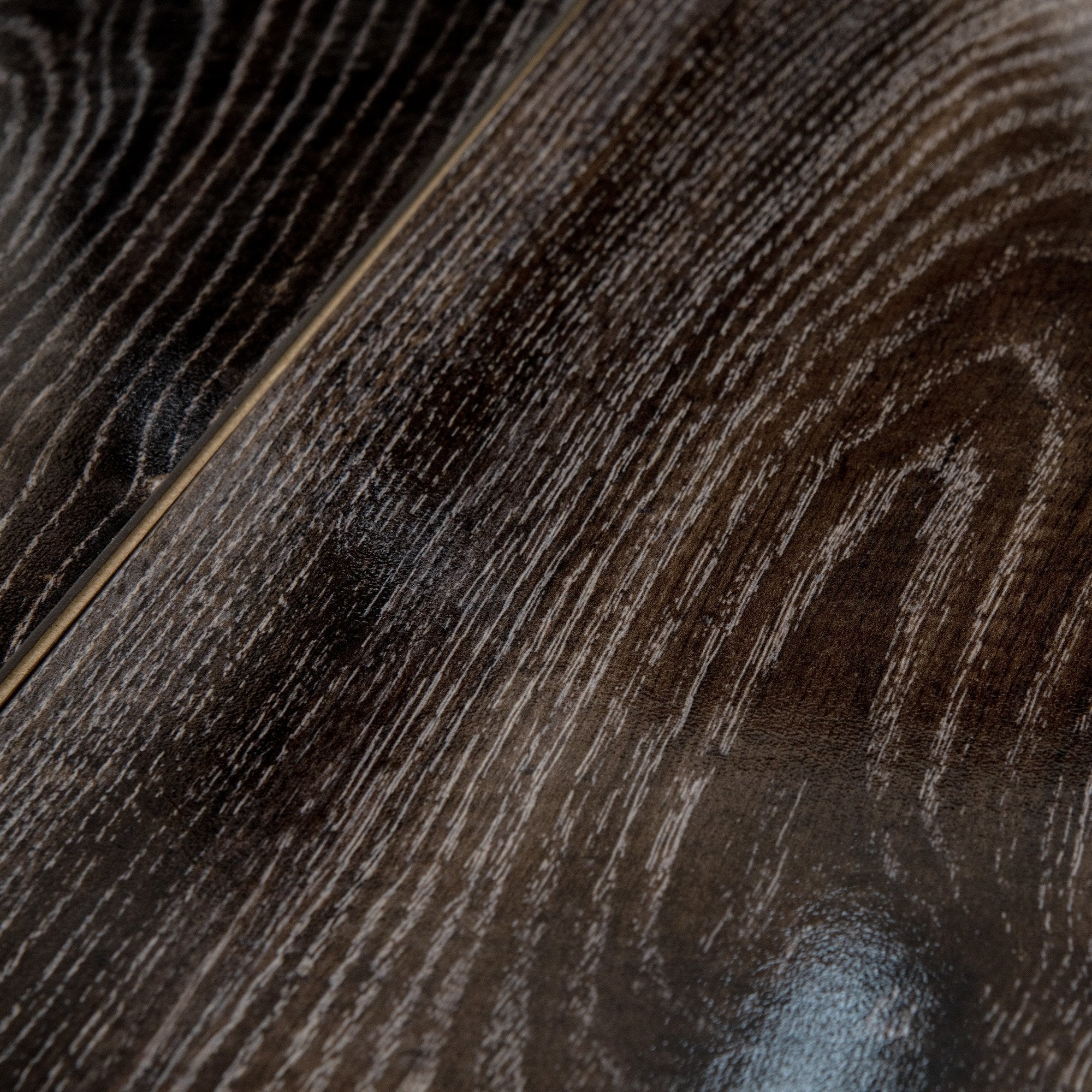 Ravine Oak - Lustre 8mm High Gloss Laminate Flooring - Image 5