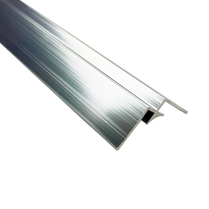 Polished Silver - 2440mm Wetwall Wall Panelling Internal Corner
